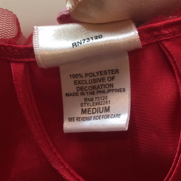 Fredericks of Hollywood Ruby Red robe - Picture 6 of 6